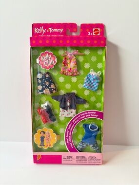 NIB Kelly and Tommy Kelly Club Doll Clothes Set